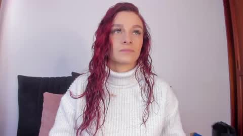 Snapshot of thalira_angels chatting on 07-23-26, 02:59 THALIRA ANGELS online show from 07-23-26, 02:59