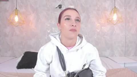 Snapshot of thalira_angels chatting on 07-31-26, 02:38 THALIRA ANGELS online show from 07-31-26, 02:38
