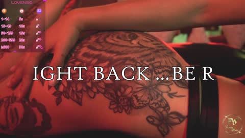 thamara_cooper_ online show from 01-20-25, 01:00