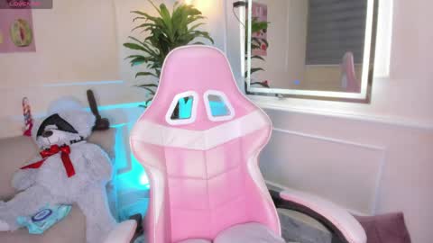 Snapshot of thamaragen_ chatting on 05-15-26, 11:12 tamara gen online show from 05-15-26, 11:12