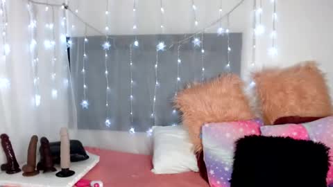 Snapshot of thamarar chatting on 08-01-26, 02:55 Thamara online show from 08-01-26, 02:55