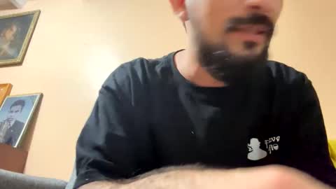 Snapshot of thamasleal chatting on 10-17-25, 06:49 thamasleal online show from 10-17-25, 06:49