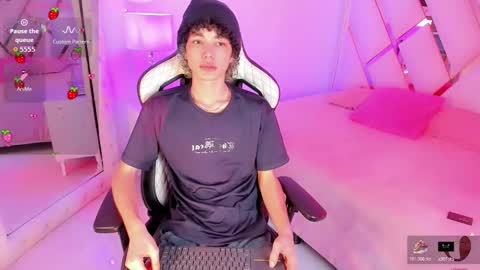 thanier_18 online show from 02-20-26, 07:14