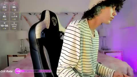 Snapshot of thanier_18 chatting on 05-07-26, 07:41 thanier_18 online show from 05-07-26, 07:41