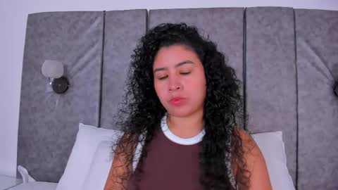 thara webstter online show from 01-08-26, 11:34