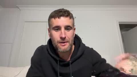 thataustralianguy11 online show from 05-19-26, 08:20
