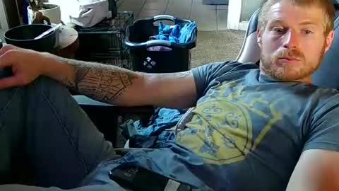 Snapshot of thatbigdickguy67426488 chatting on 06-09-26, 11:05 thatbigdickguy67426488 online show from 06-09-26, 11:05