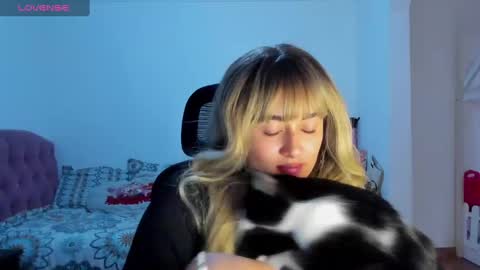   online show from 12-17-24, 06:09