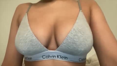 Melanie online show from 12-02-25, 12:54