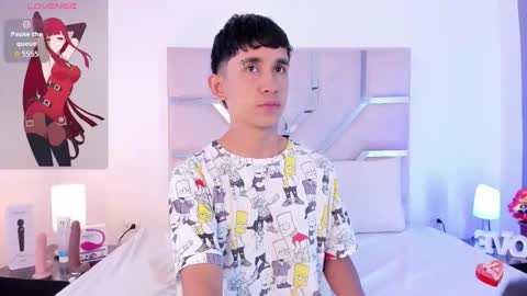 Thayler  online show from 09-20-25, 11:22