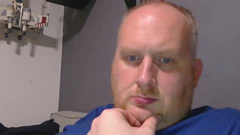 Snapshot of the007146368 chatting on 11-12-25, 05:57 the007146368 online show from 11-12-25, 05:57