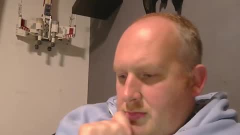 Snapshot of the007146368 chatting on 11-19-25, 07:03 the007146368 online show from 11-19-25, 07:03