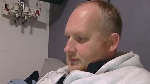 Snapshot of the007146368 chatting on 11-26-25, 05:58 the007146368 online show from 11-26-25, 05:58