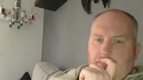 Snapshot of the007146368 chatting on 11-28-25, 10:07 the007146368 online show from 11-28-25, 10:07