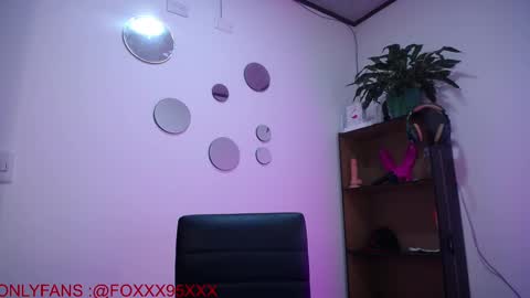 the girl of your dreams online show from 02-12-25, 02:45