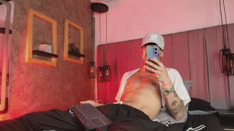 The BossCrown online show from 04-10-26, 05:12