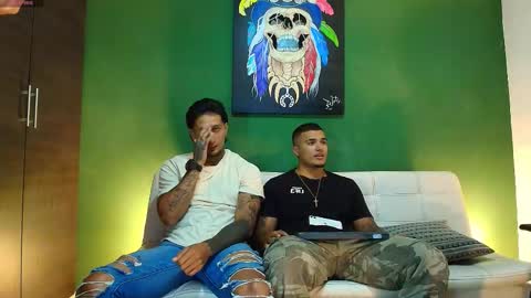 SCOTT  THEO  KAMERON  GENDERSON online show from 11-05-25, 01:27