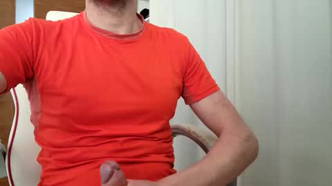 Snapshot of the_hard_baguette chatting on 03-16-26, 09:46 La Baguette dure online show from 03-16-26, 09:46