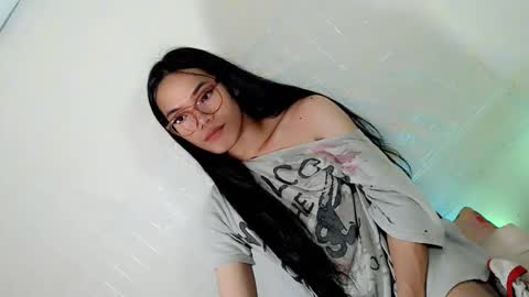 the_horny_bella online show from 04-14-26, 08:37