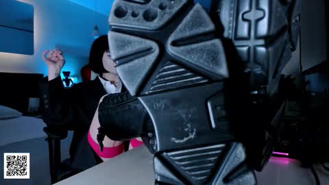 Goddess Misha online show from 11-17-25, 08:58