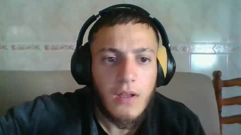 Carlos Parra online show from 02-03-25, 03:38