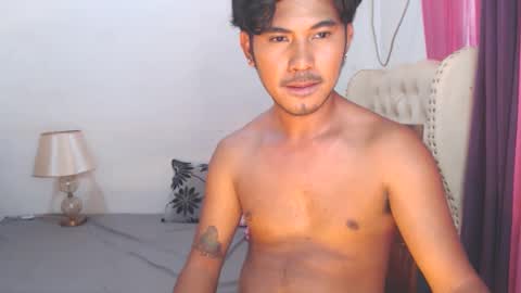 Snapshot of the_killian_jones chatting on 03-07-25, 12:58 ken online show from 03-07-25, 12:58