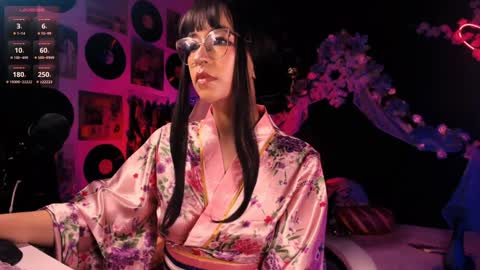 ...  ... online show from 01-09-25, 09:48