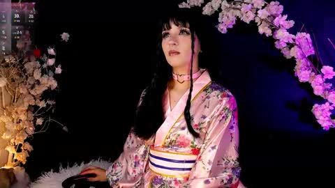 ...  ... online show from 05-27-26, 06:43