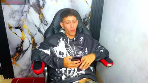 the_latin_boy02 online show from 01-07-26, 04:15