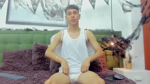   T H E    M A R K   K I N G online show from 10-29-25, 05:14