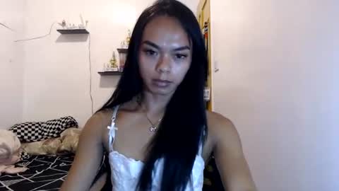 Snapshot of the_only_onexx chatting on 07-24-26, 05:44 xandra xoxo online show from 07-24-26, 05:44