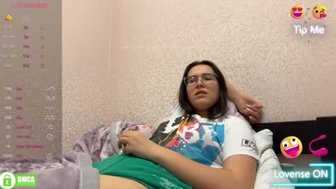 Snapshot of the_princese chatting on 02-03-25, 02:58 Alice online show from 02-03-25, 02:58