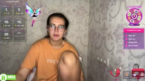 Snapshot of the_princese chatting on 10-11-25, 01:20 Alice online show from 10-11-25, 01:20