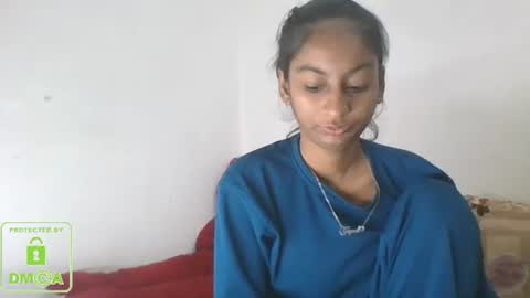 Snapshot of the_right_girl chatting on 02-03-25, 04:46 Suzan Sexy online show from 02-03-25, 04:46