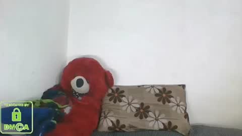 Snapshot of the_right_girl chatting on 02-06-25, 12:59 Suzan Sexy online show from 02-06-25, 12:59