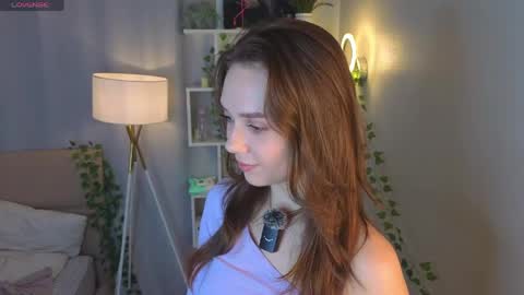Snapshot of the_truewoman_show chatting on 05-31-26, 03:04 My name is Cynthia and Im very happy to see you in my sweet room online show from 05-31-26, 03:04