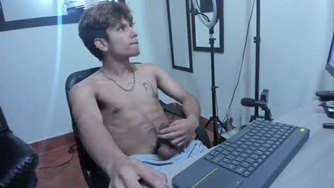 Snapshot of the_weed_guys chatting on 03-12-25, 09:02 Danny online show from 03-12-25, 09:02