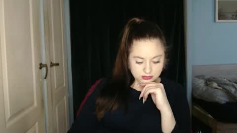 raissa online show from 04-15-26, 03:19