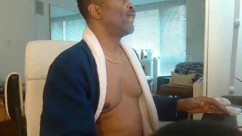 Snapshot of theblacklordmaster chatting on 02-05-25, 02:16 theblacklordmaster online show from 02-05-25, 02:16