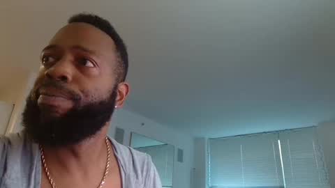 Snapshot of theblacklordmaster chatting on 10-06-25, 12:46 theblacklordmaster online show from 10-06-25, 12:46