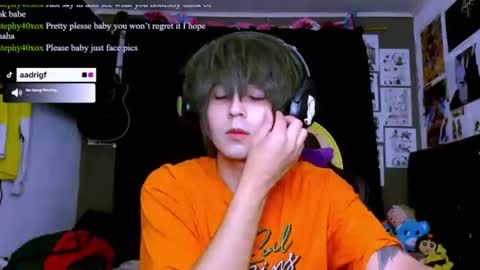 thebluesky_18 online show from 07-04-26, 10:32