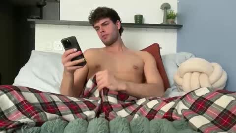 Broke Scholar online show from 03-06-26, 08:44