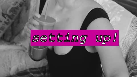 Joan online show from 09-19-25, 07:25