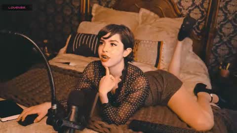 Joan online show from 10-05-25, 08:29