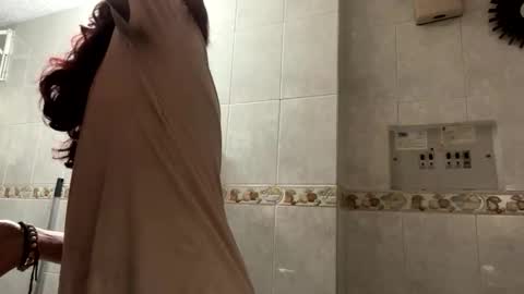 Paulette online show from 12-16-25, 10:37