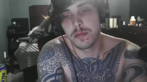 Snapshot of thecolorclear chatting on 10-20-25, 04:02 thecolorclear online show from 10-20-25, 04:02