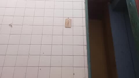 Snapshot of thecowboysex chatting on 12-25-24, 02:23 Andres  online show from 12-25-24, 02:23