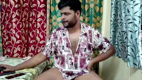 Snapshot of thecuteboyy chatting on 05-21-26, 10:11 thecuteboyy online show from 05-21-26, 10:11