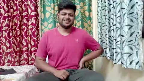 Snapshot of thecuteboyy chatting on 06-06-26, 10:03 thecuteboyy online show from 06-06-26, 10:03
