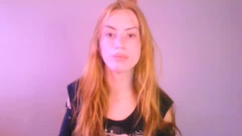 Snapshot of thedollxxxperience chatting on 02-06-26, 01:03 Yolanda online show from 02-06-26, 01:03